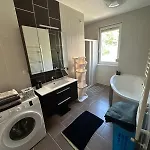 Laura Apartament