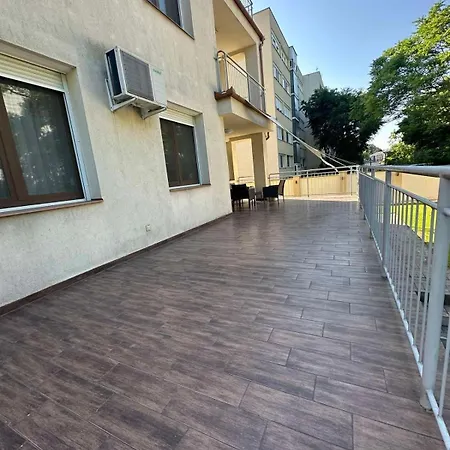 Laura Apartment Debrecen